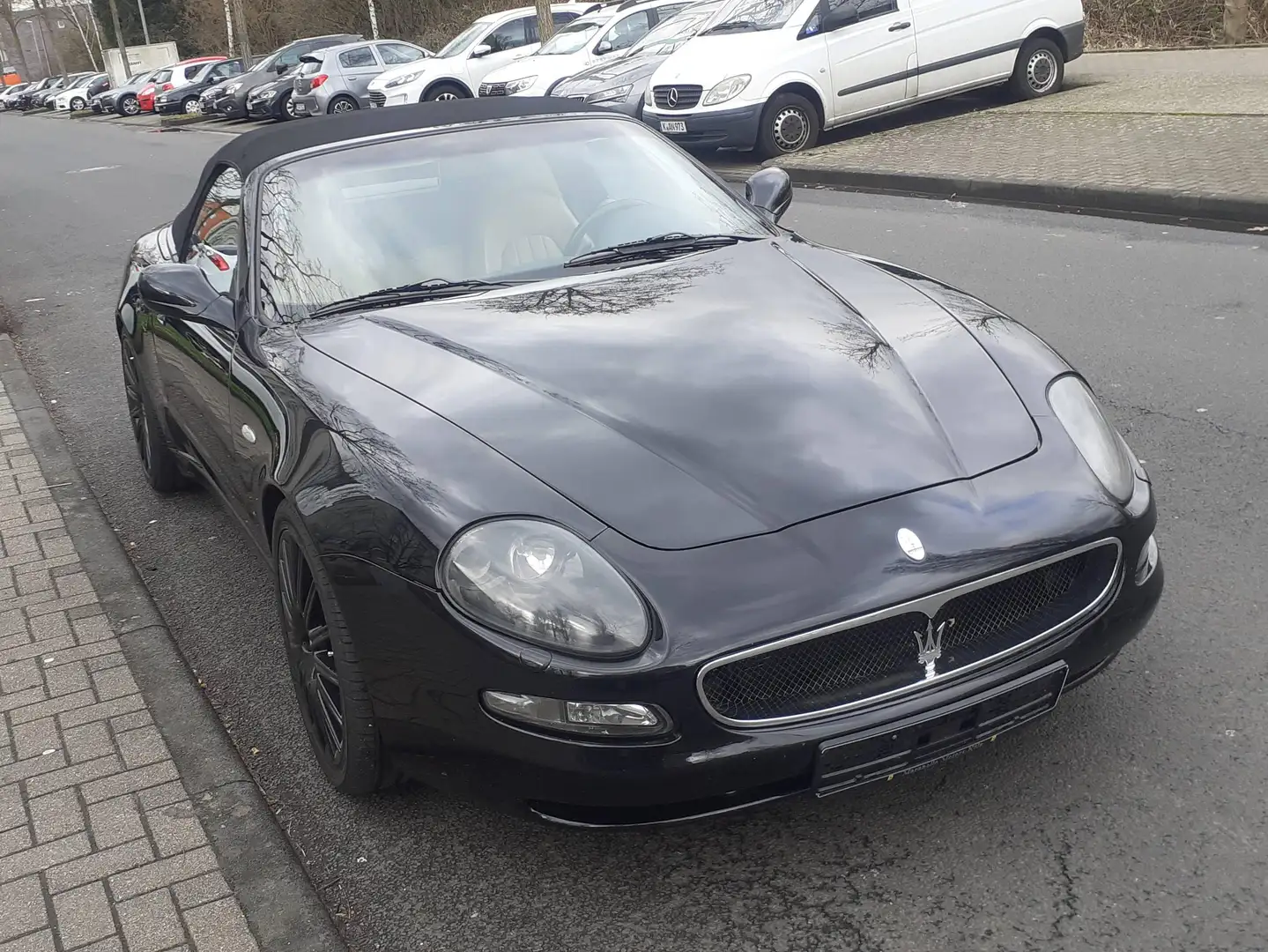 Maserati Spyder Spyder Cambiocorsa Schwarz - 1