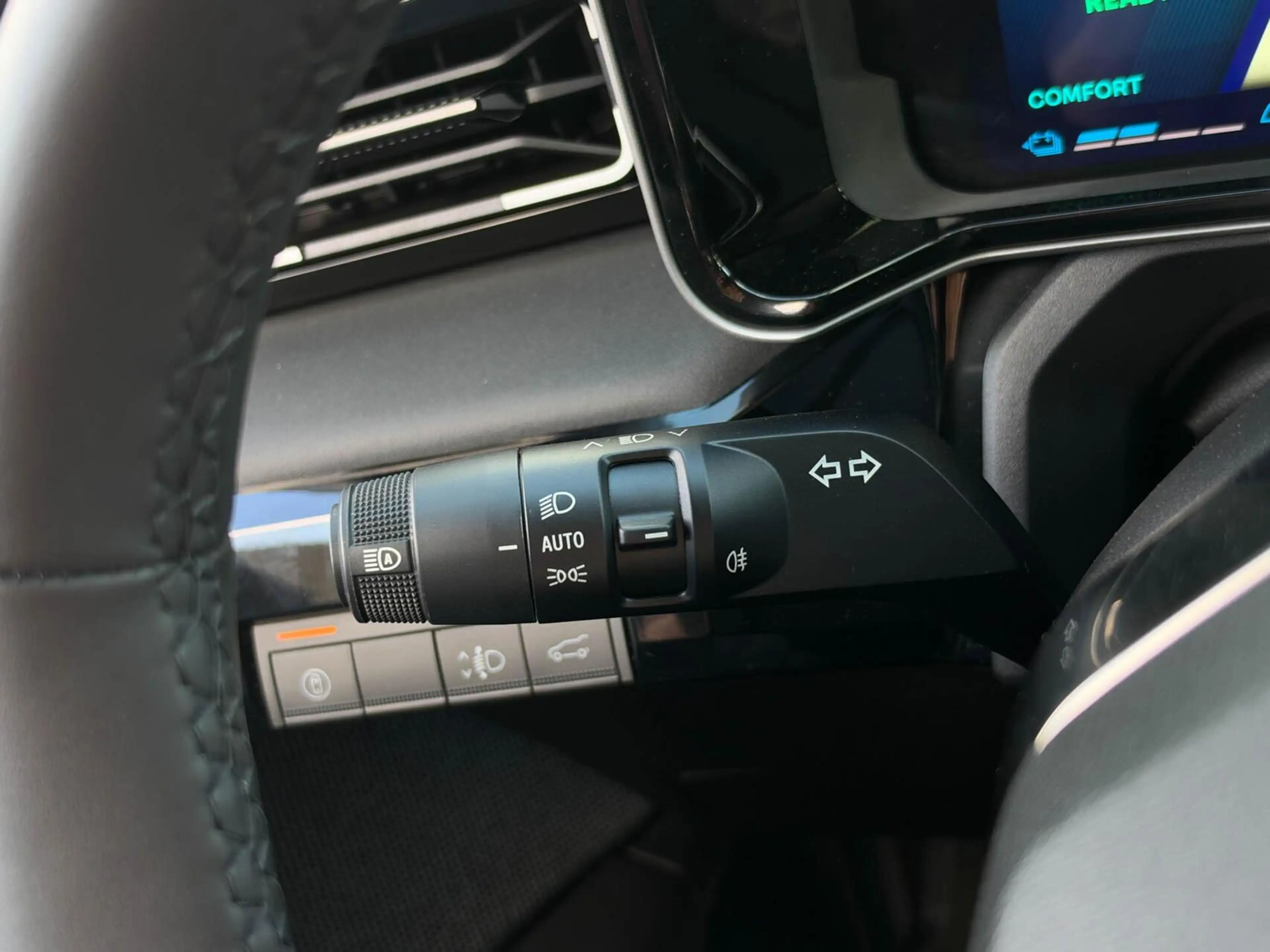 Renault R 4 Comfort Range Iconic 52 kWh | Adaptive cruise | Ha — photo 36