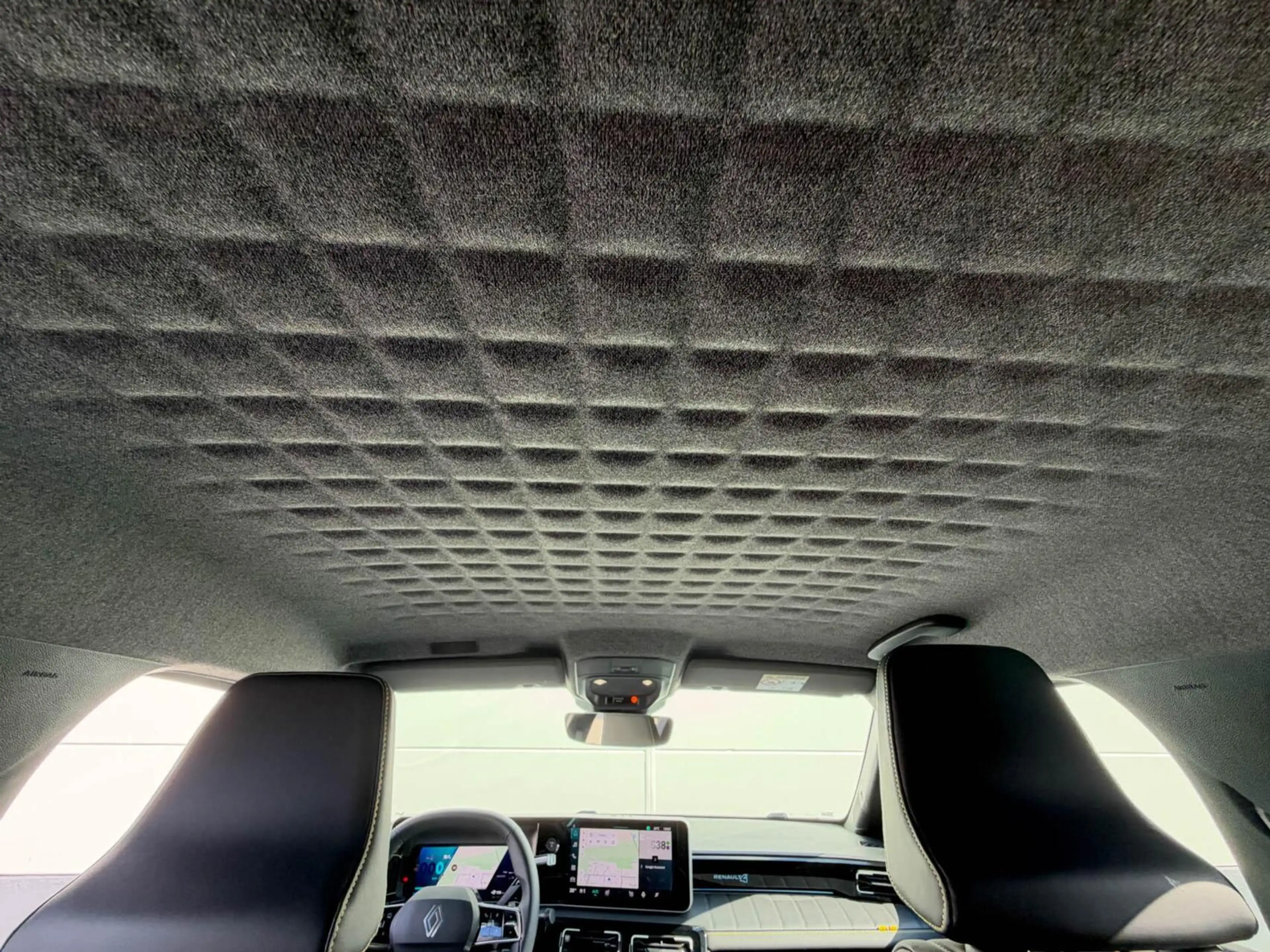 Renault R 4 Comfort Range Iconic 52 kWh | Adaptive cruise | Ha — photo 28