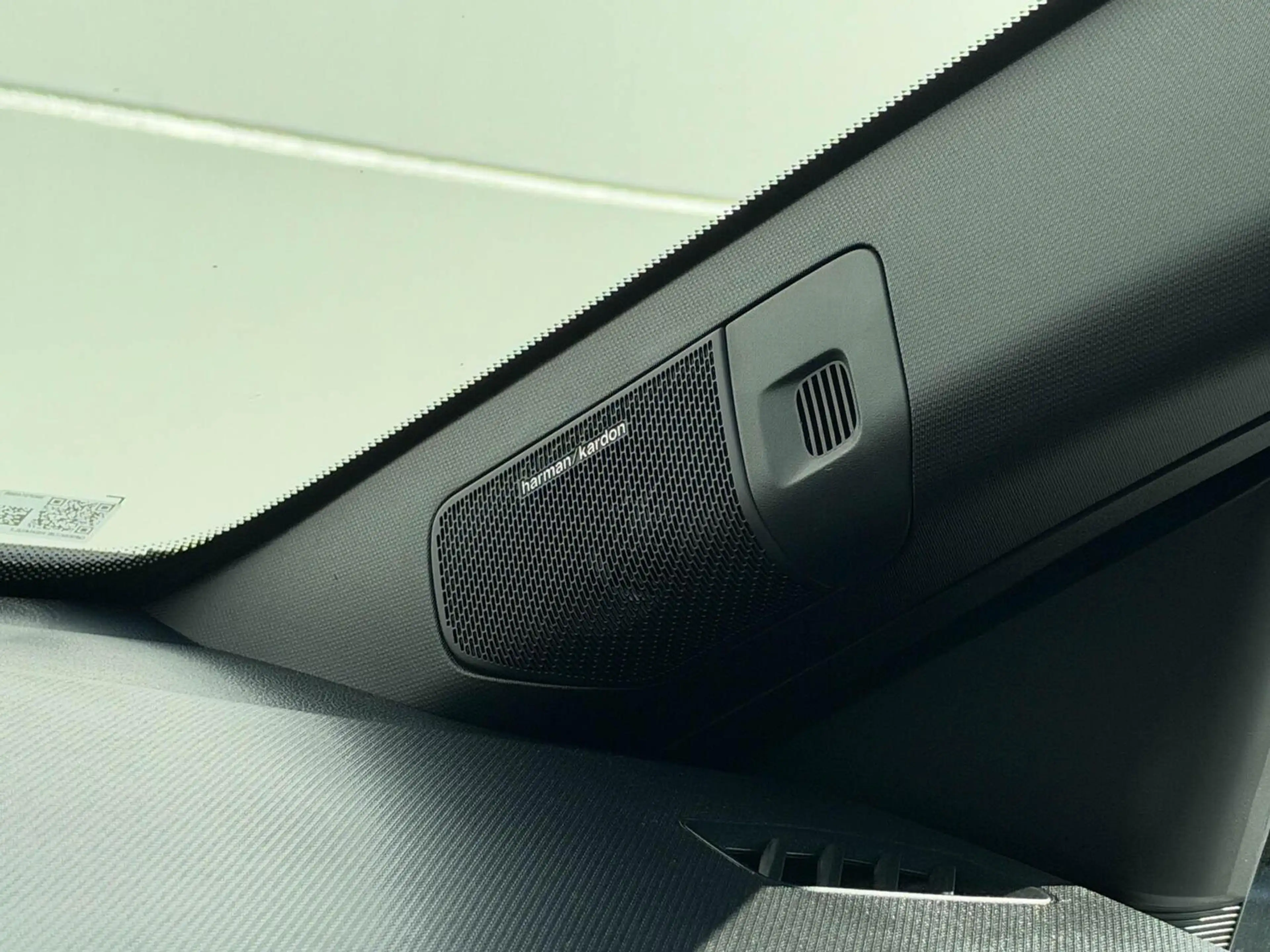 Renault R 4 Comfort Range Iconic 52 kWh | Adaptive cruise | Ha — photo 17