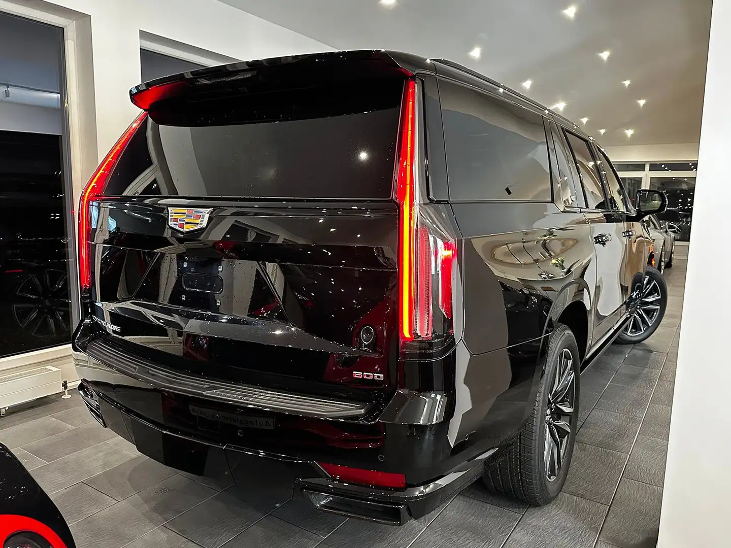 Cadillac Escalade ESV|Sport Platinum|EU-Navi|AHK|RearSeat Schwarz - 2