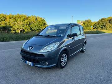 1.4 Happy 2tronic Benzina 75Cv