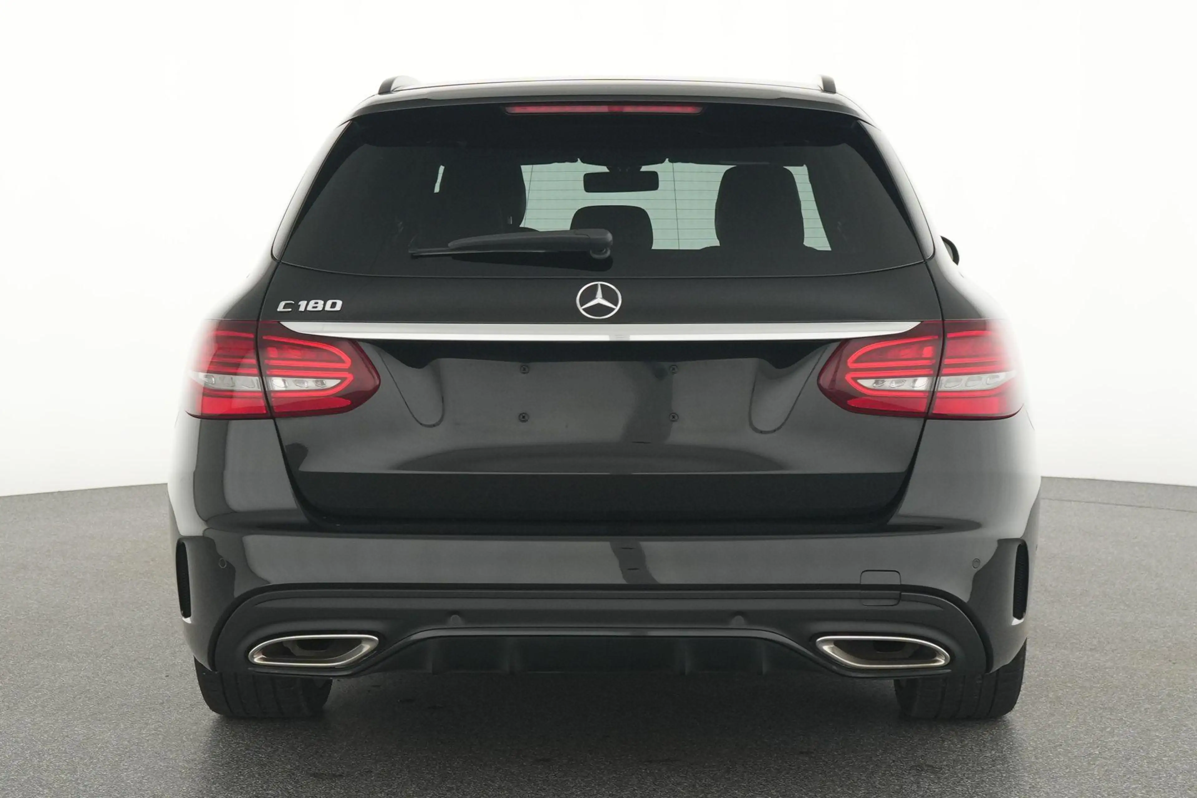 Mercedes-Benz C 180 Break AMG Line — photo 7
