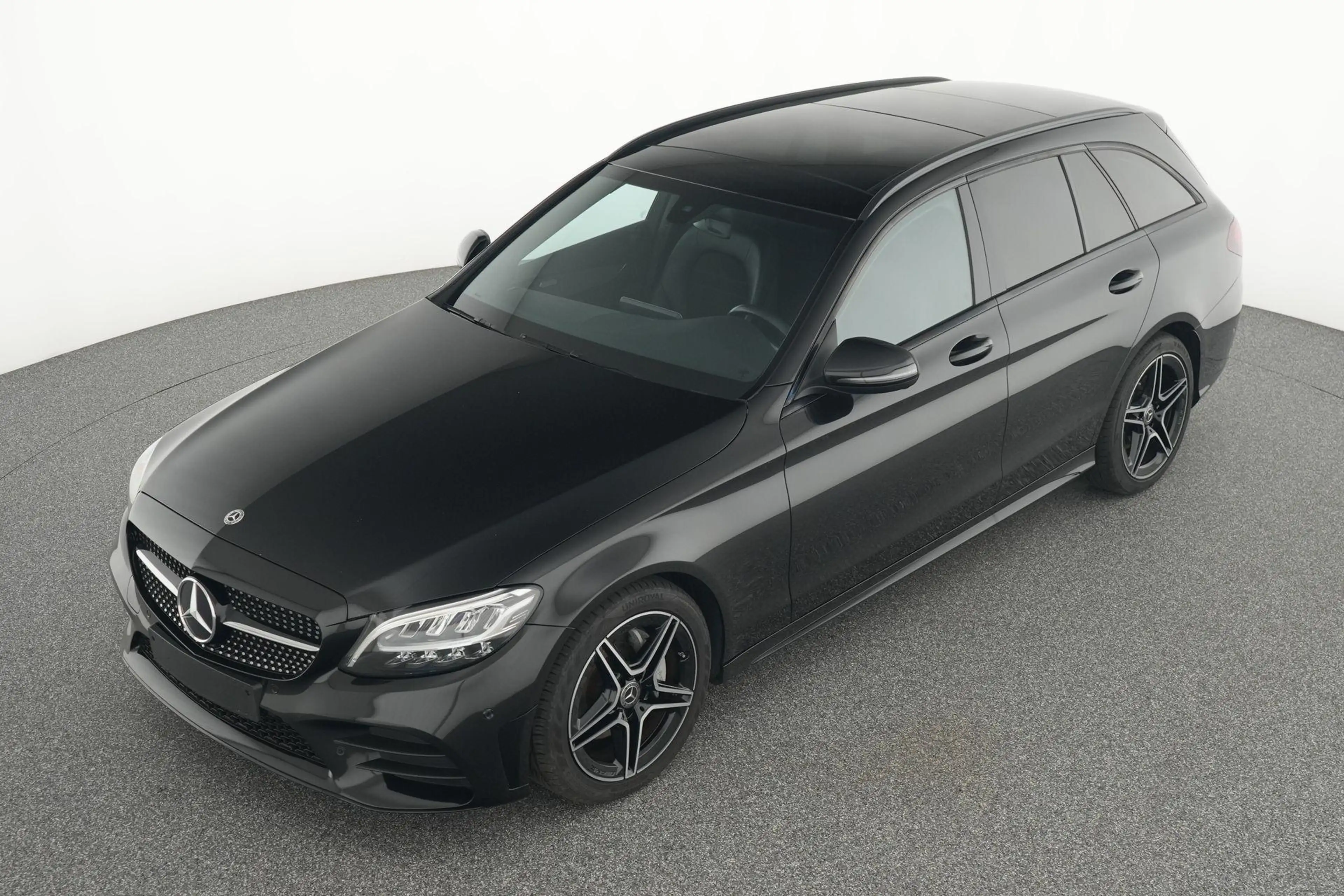 Mercedes-Benz C 180 Break AMG Line — photo 11