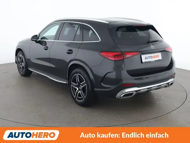 Mercedes-Benz GLC 220 GLC 220 d Mild-Hybrid 4Matic AMG Line Ansicht 4