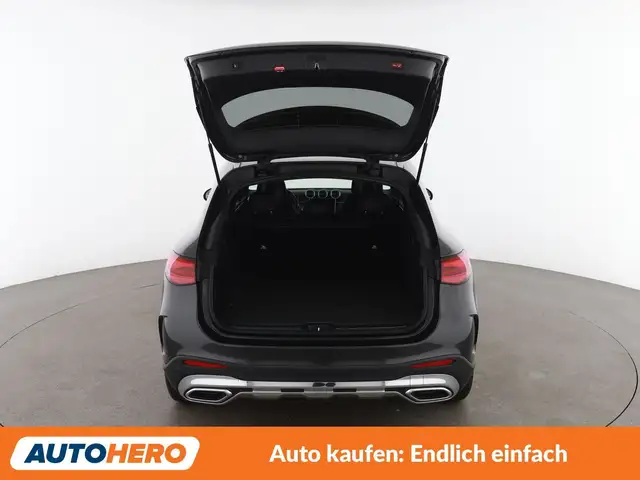 Mercedes-Benz GLC 220 GLC 220 d Mild-Hybrid 4Matic AMG Line Ansicht 16