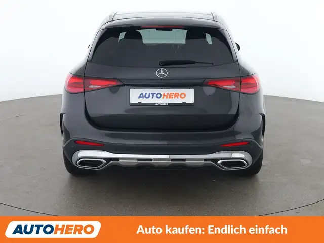 Mercedes-Benz GLC 220 GLC 220 d Mild-Hybrid 4Matic AMG Line Ansicht 5