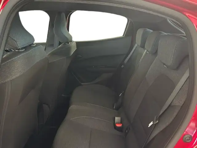 Renault Clio view 15