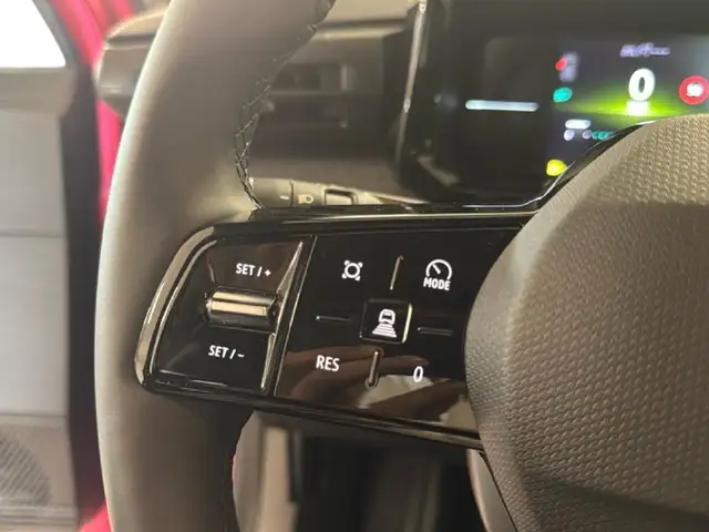 Renault Clio view 8