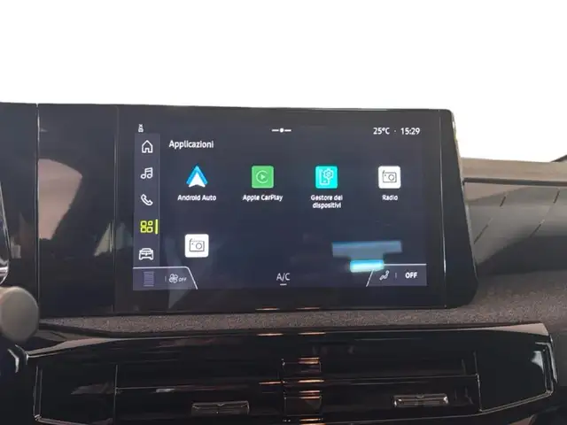 Renault Clio view 11