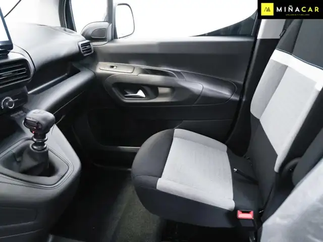 Citroen Berlingo view 21