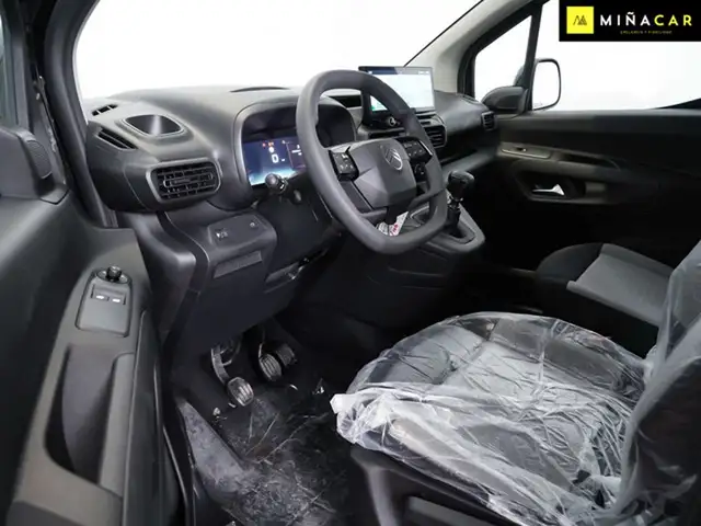 Citroen Berlingo view 15