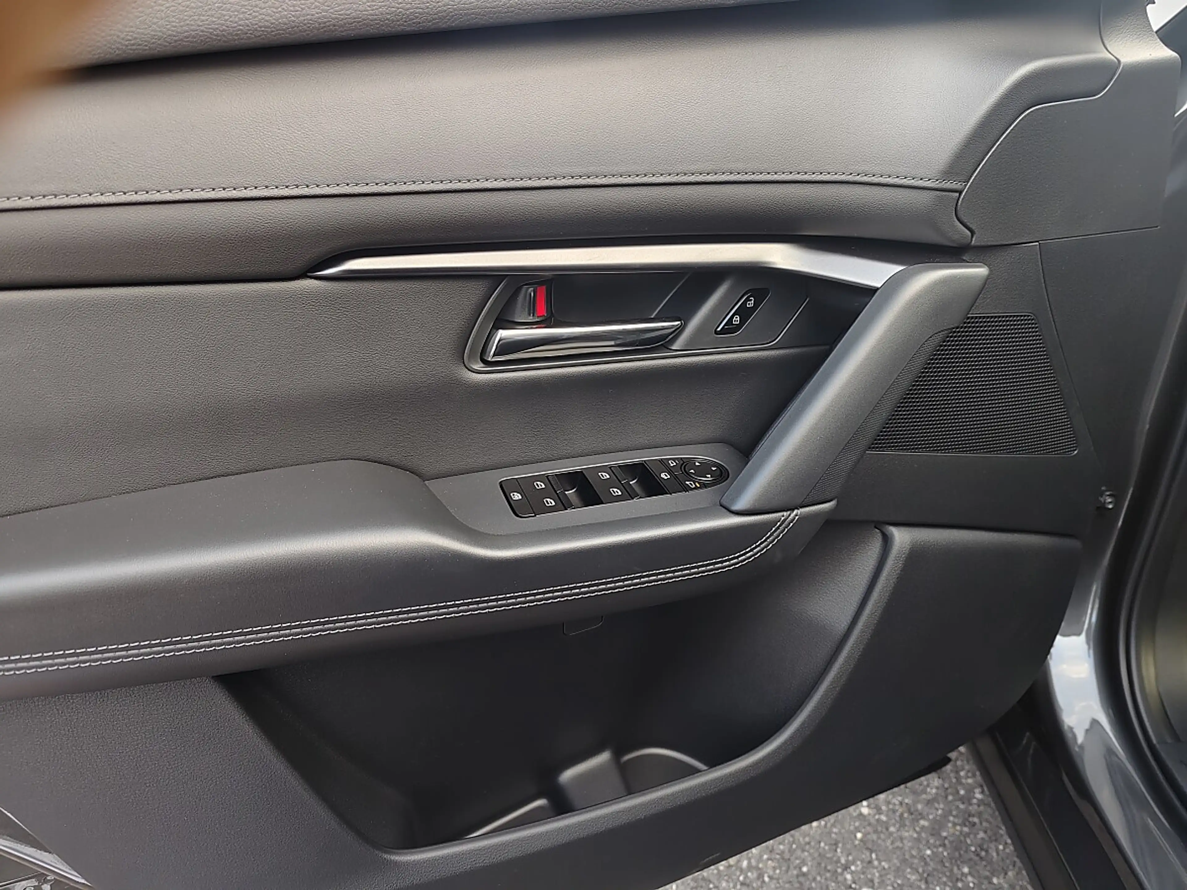Mazda CX-5 e-Skyactiv G141 MHEV Centre-Line Automatik — photo 15