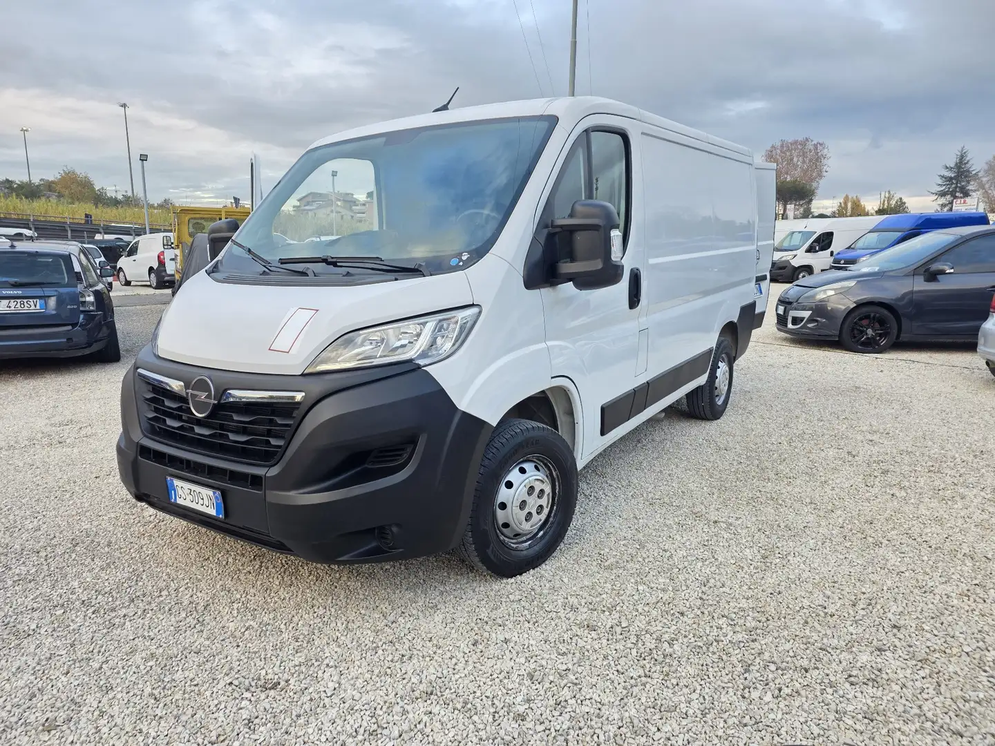 Opel Movano - 1