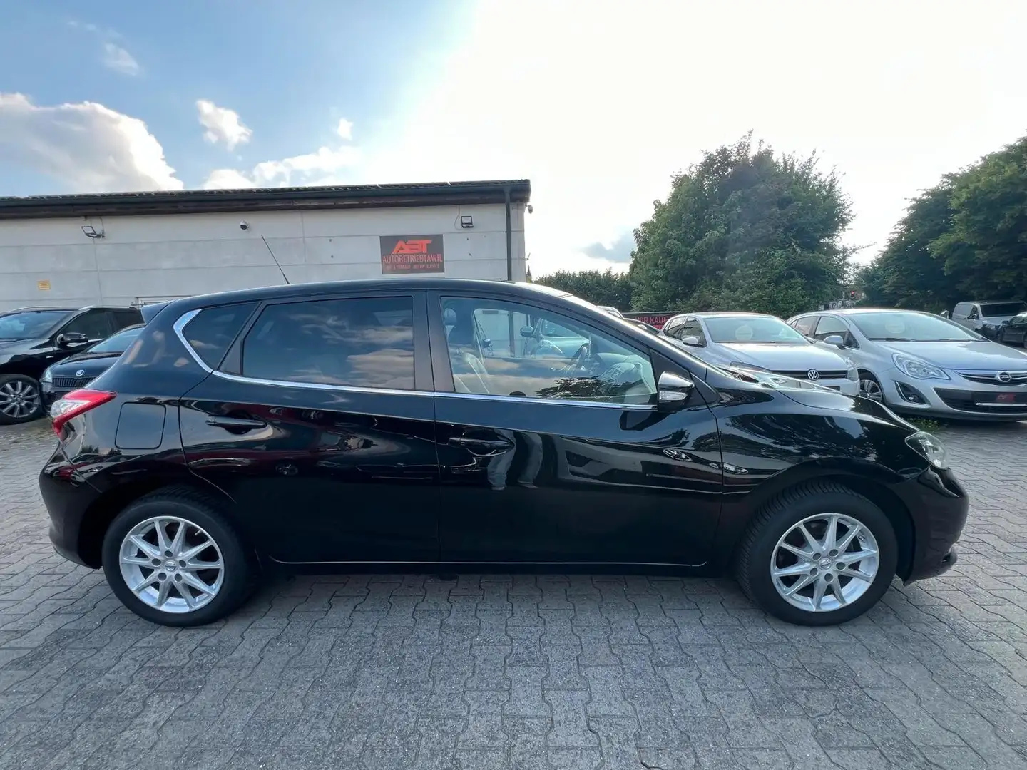 Nissan Pulsar 1.2 Tekna,Kamera,Vollleder,Navi,SZH,Xenon Schwarz - 2