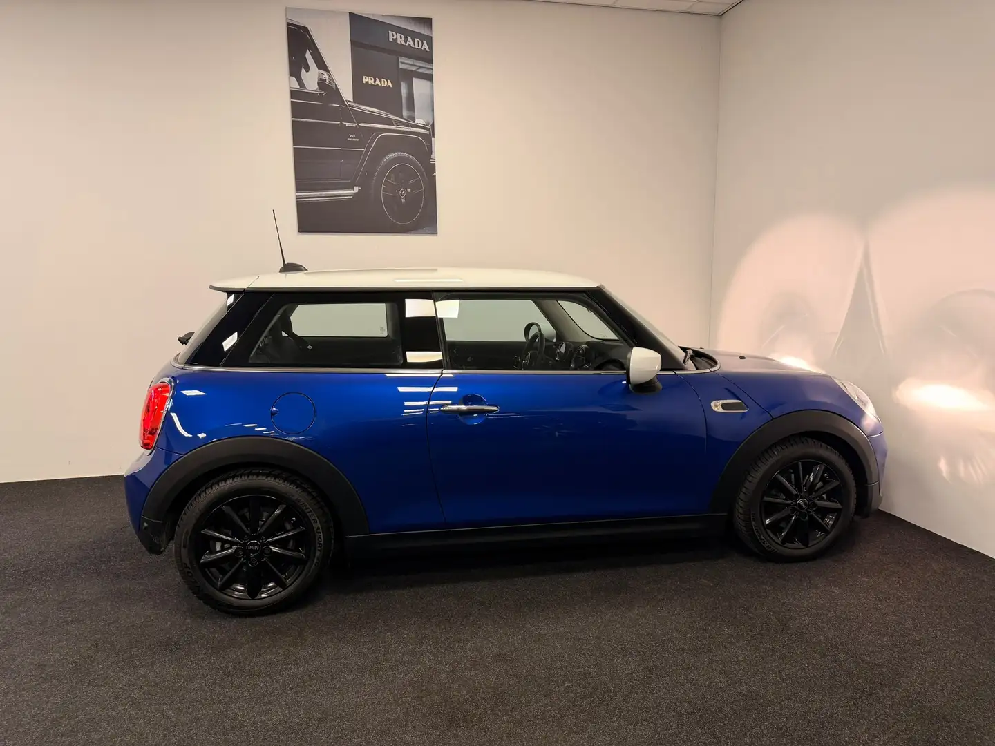 MINI Cooper Mini 1.5 Pepper | Lage km Blau - 2