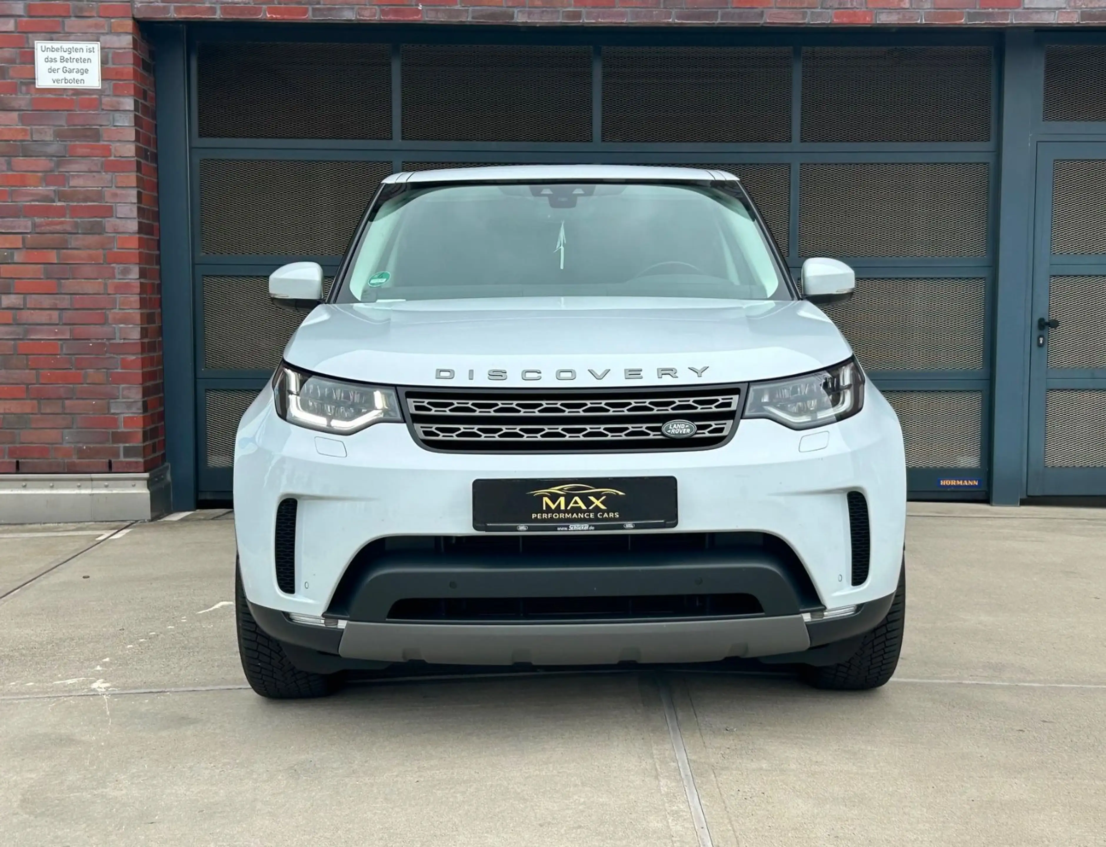 Land Rover Discovery SDV6 AHK 7 Sitze Kamera Spurhalteassis — photo 2