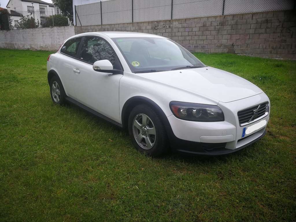 Volvo C30 1.6D DRIVe Kinetic 115 - foto 1