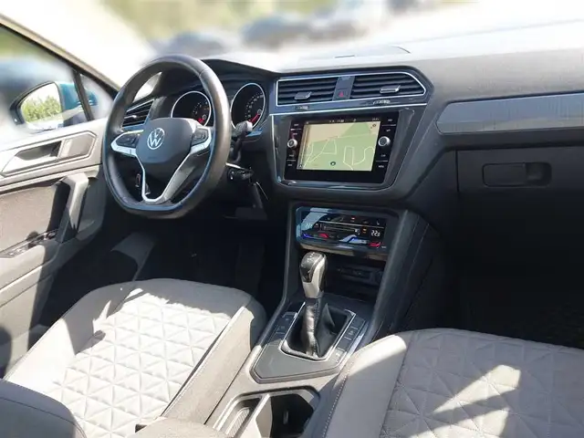 Volkswagen Tiguan view 15