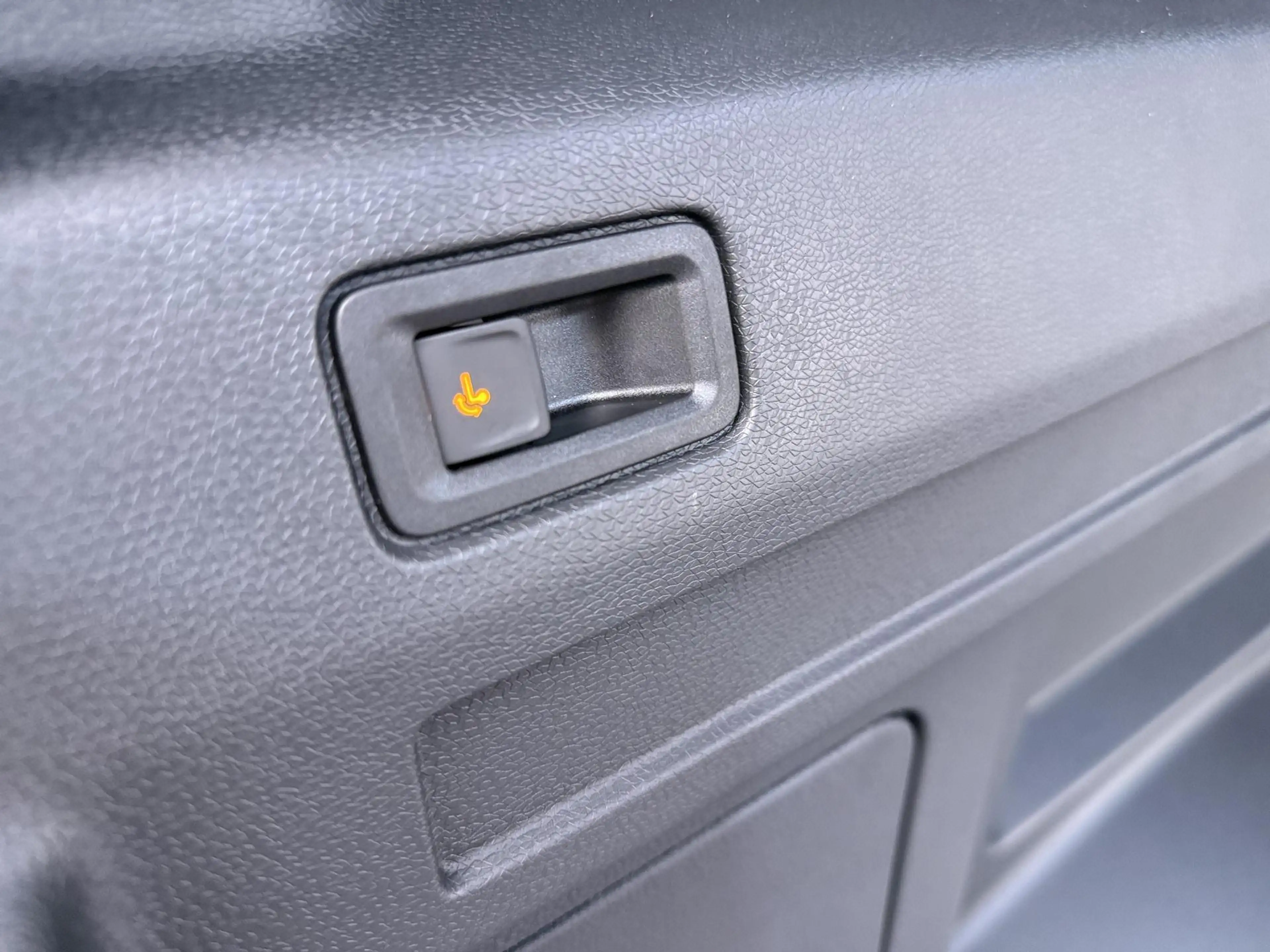 Volkswagen ID. Buzz Cargo Bedrijfswagens Bulli Limited Edition 210 kW / 286 — photo 15