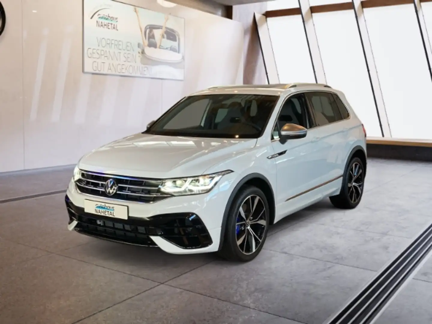 Volkswagen Tiguan R 4x4 320 PS! IQ LIGHT RÜFA PANO APP CONNECT DCC F Weiß - 1