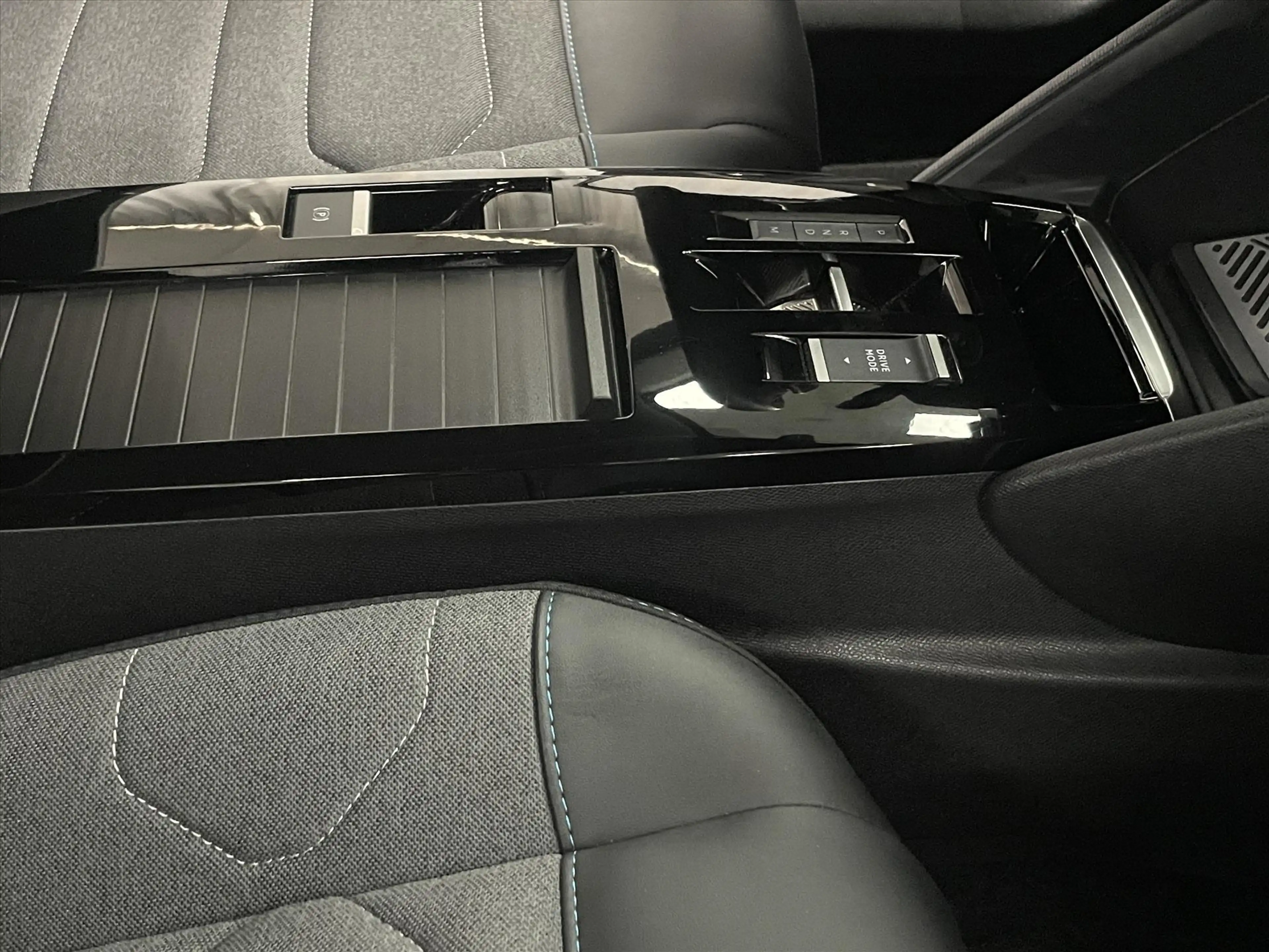 Citroen C4 X MAX Automaat 130pk Handsfree achterklep | Navi+Car — photo 30
