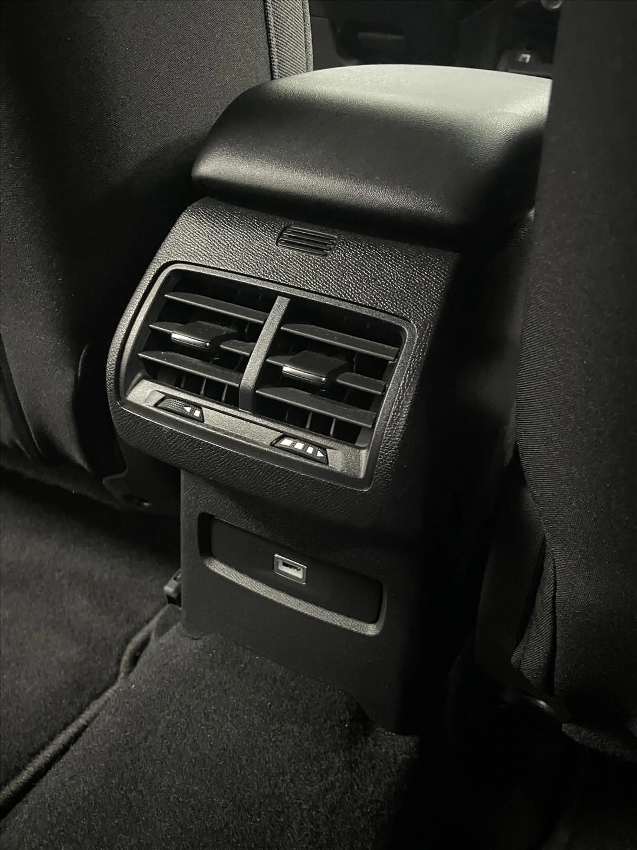 Citroen C4 X MAX Automaat 130pk Handsfree achterklep | Navi+Car — photo 23