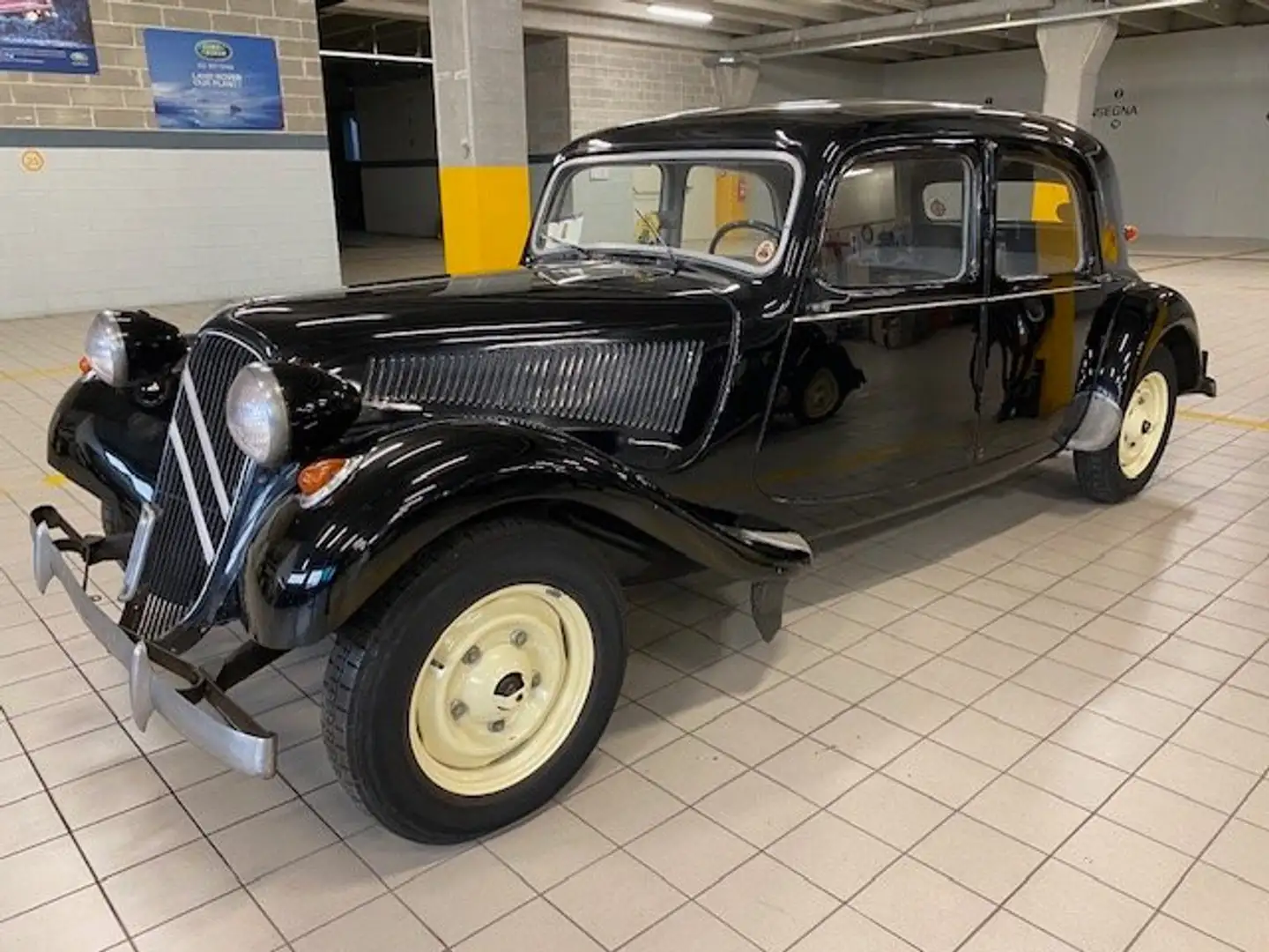 Citroen Traction Avant 11 B Чорний - 2