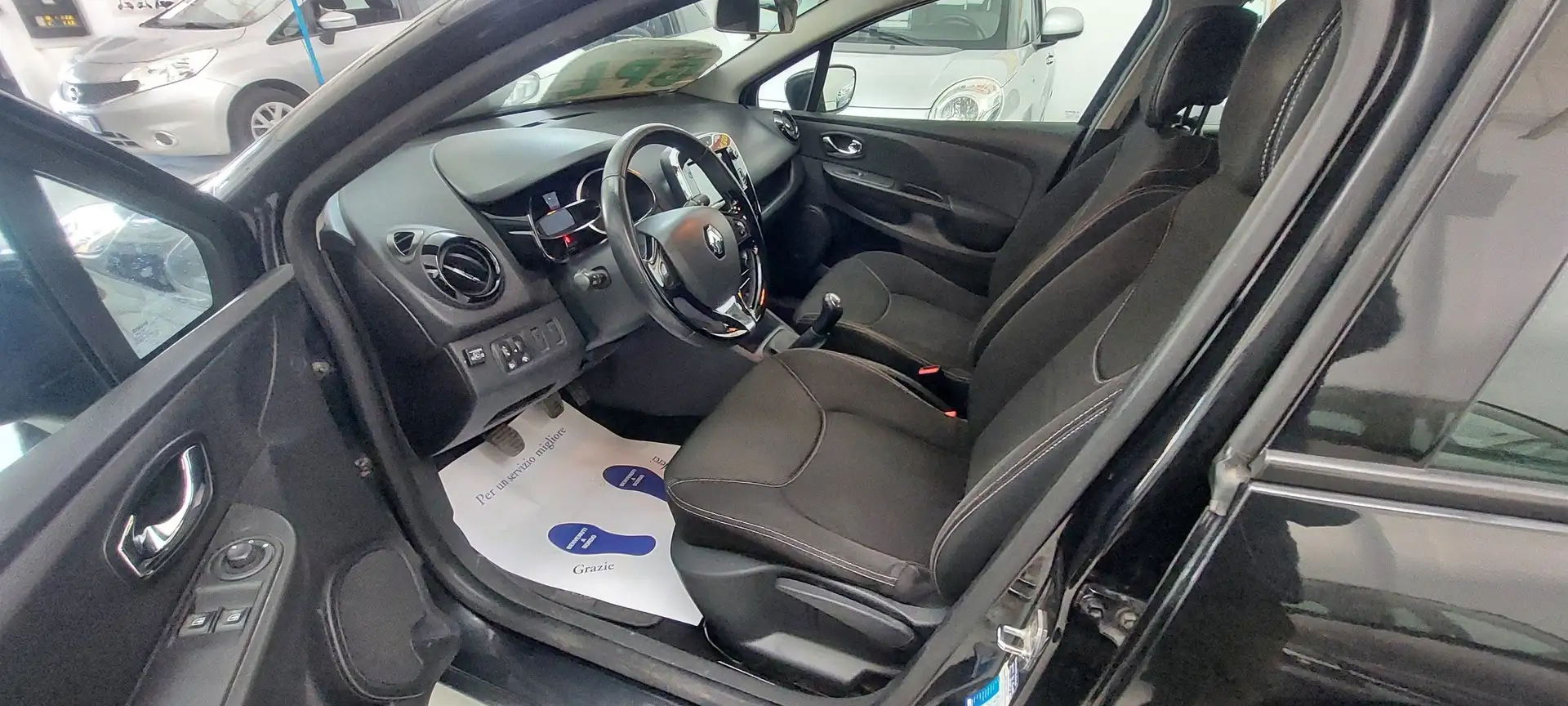 Renault Clio Clio 5p 1.2 GPL!!!! Zwart - 2