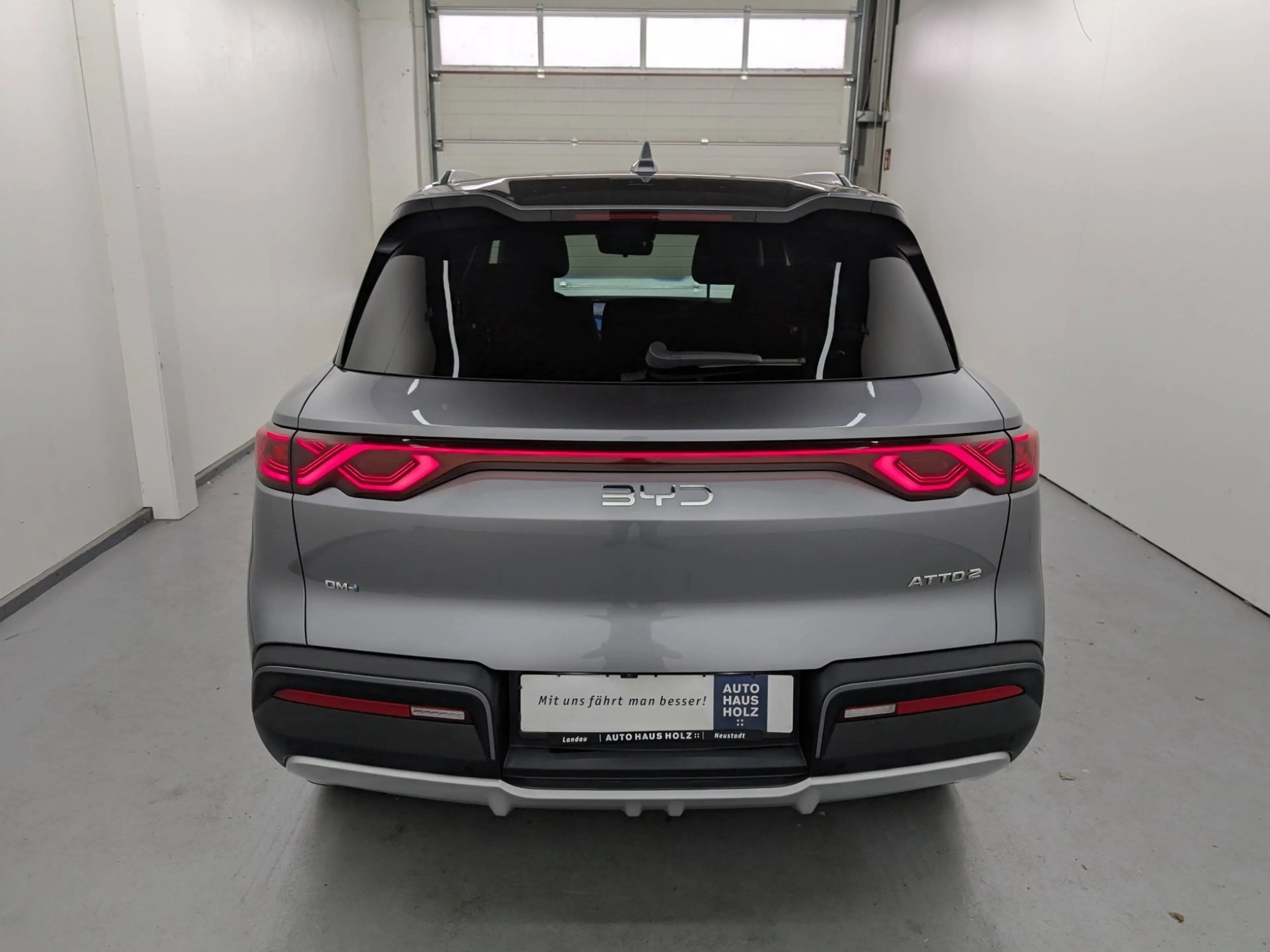 BYD Atto 2 DM-i Boost Glasdach SHZ Kamera — photo 3