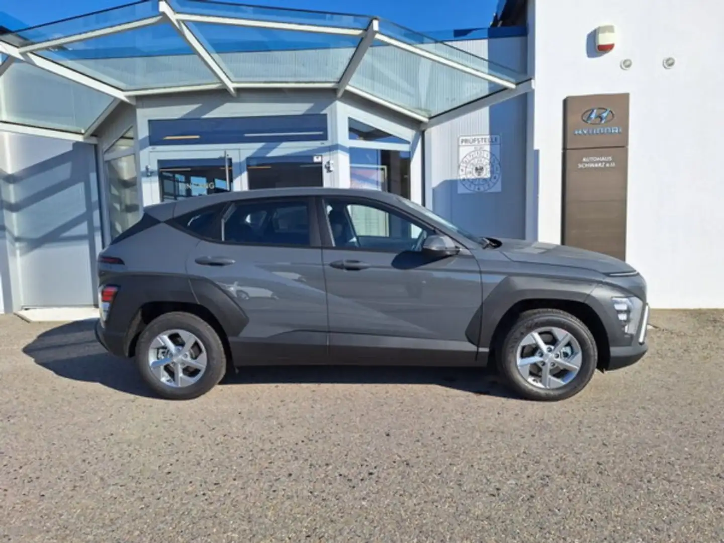 Hyundai KONA HEV (SX2) Smart Line 1.6 GDI 2WD HEV k6hs1 Grau - 2