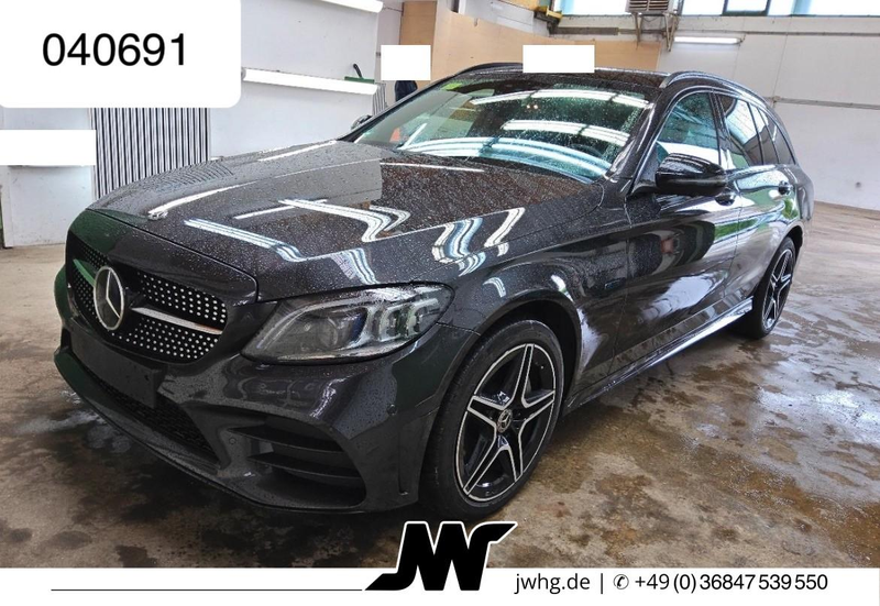 Mercedes-Benz C 300 2x AMG LINE Multib HeadUp 360K Pano Night