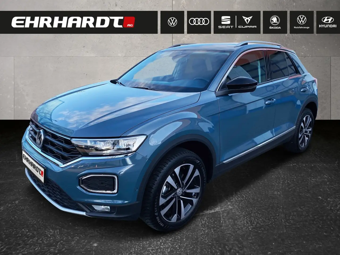 Volkswagen T-Roc 1.6 TDI IQ.DRIVE LED*NAV*SHZ*ACC*PARKLENK*TOTW*... Blauw - 1