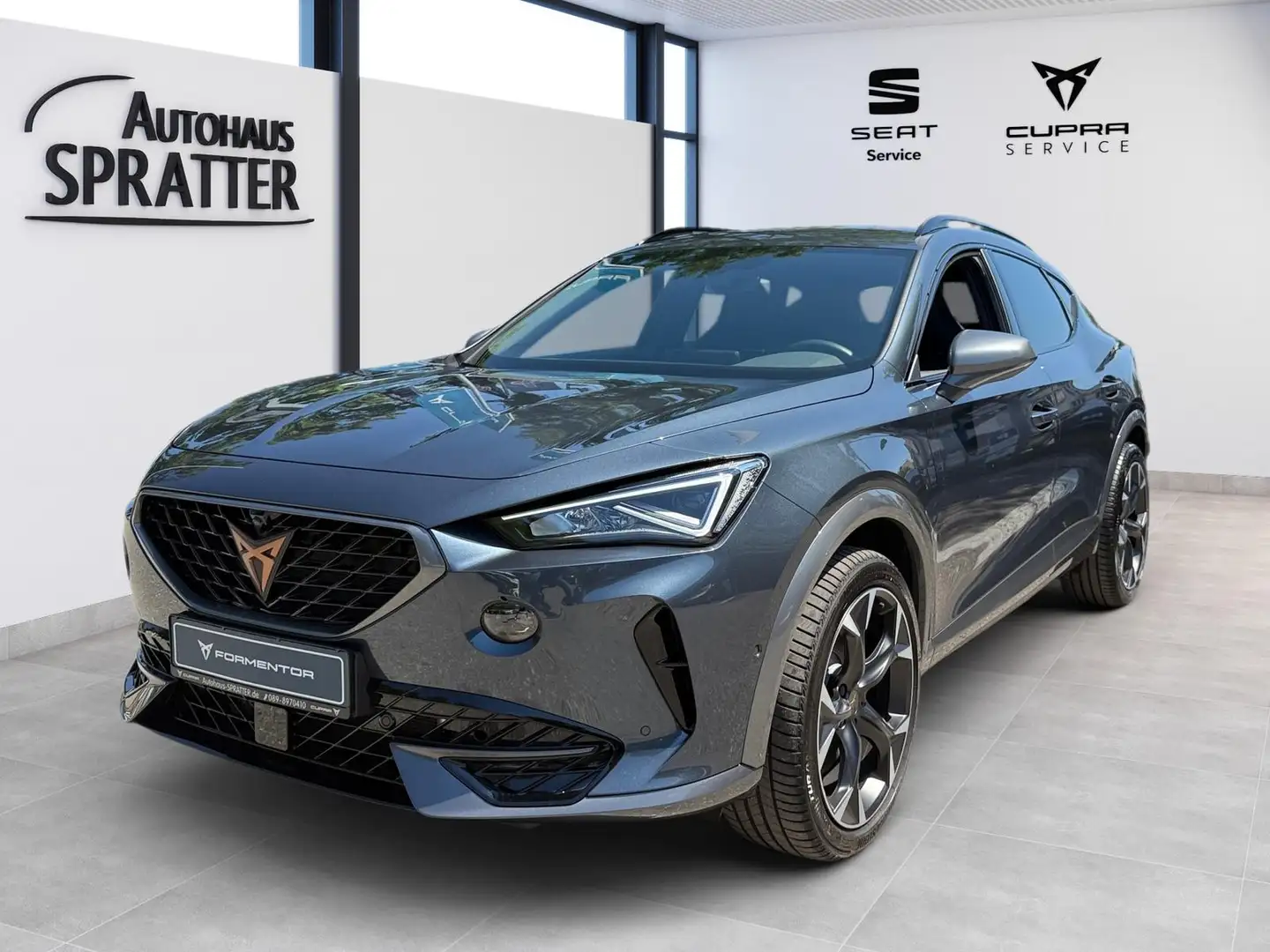 CUPRA Formentor VZ 4Drive 2.0 TSI ACC TopView Pano Grijs - 1