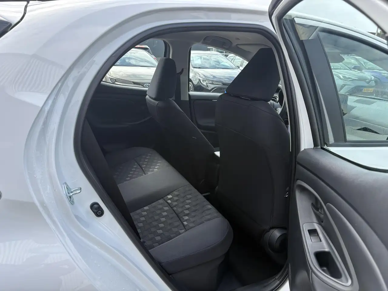 Toyota Yaris 2026 — фото 11