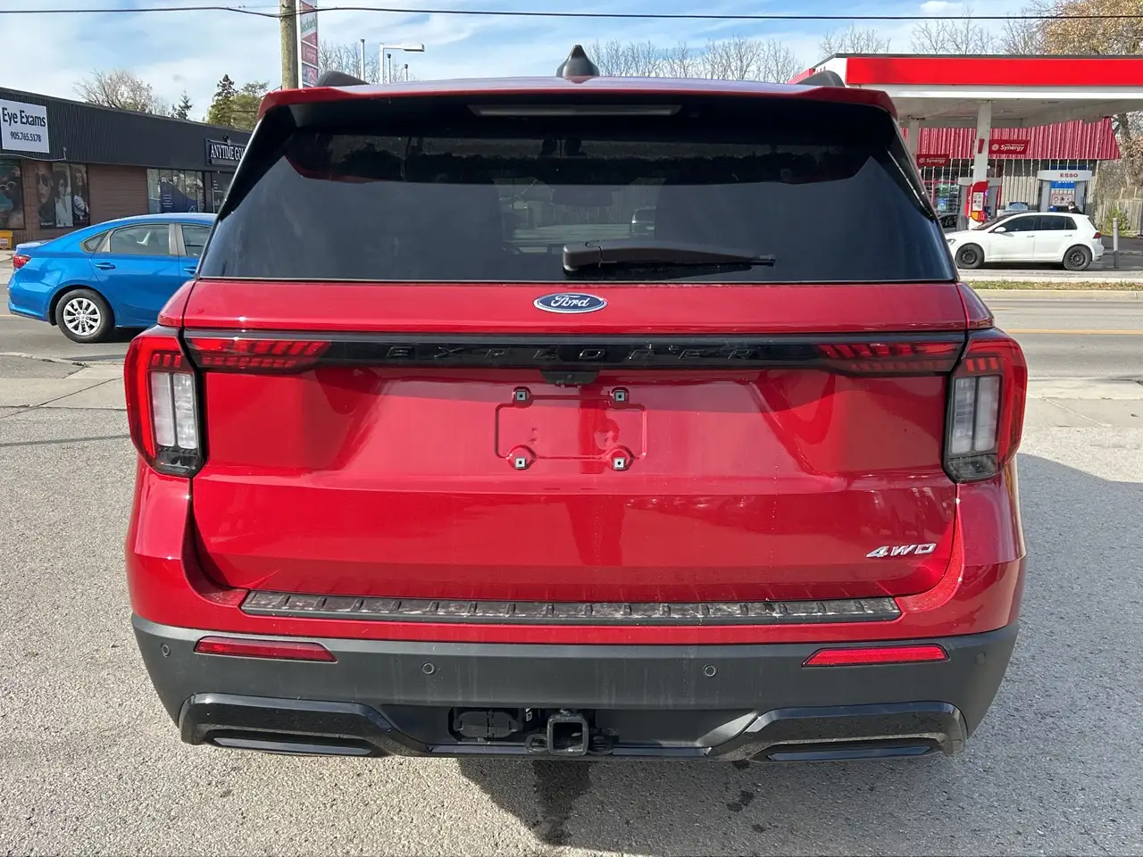 Ford Explorer снимка Ford Explorer
