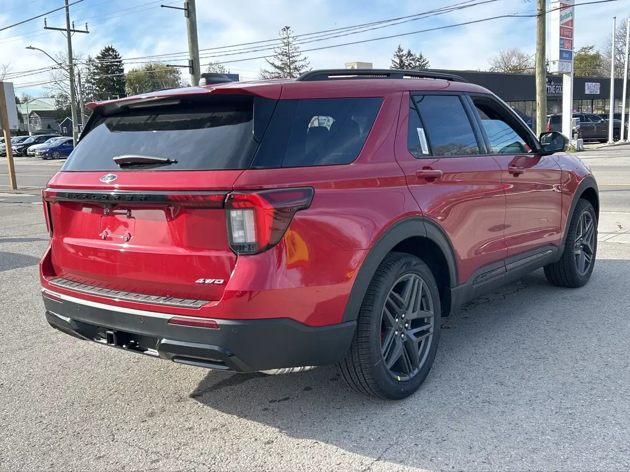 Ford Explorer снимка Ford Explorer