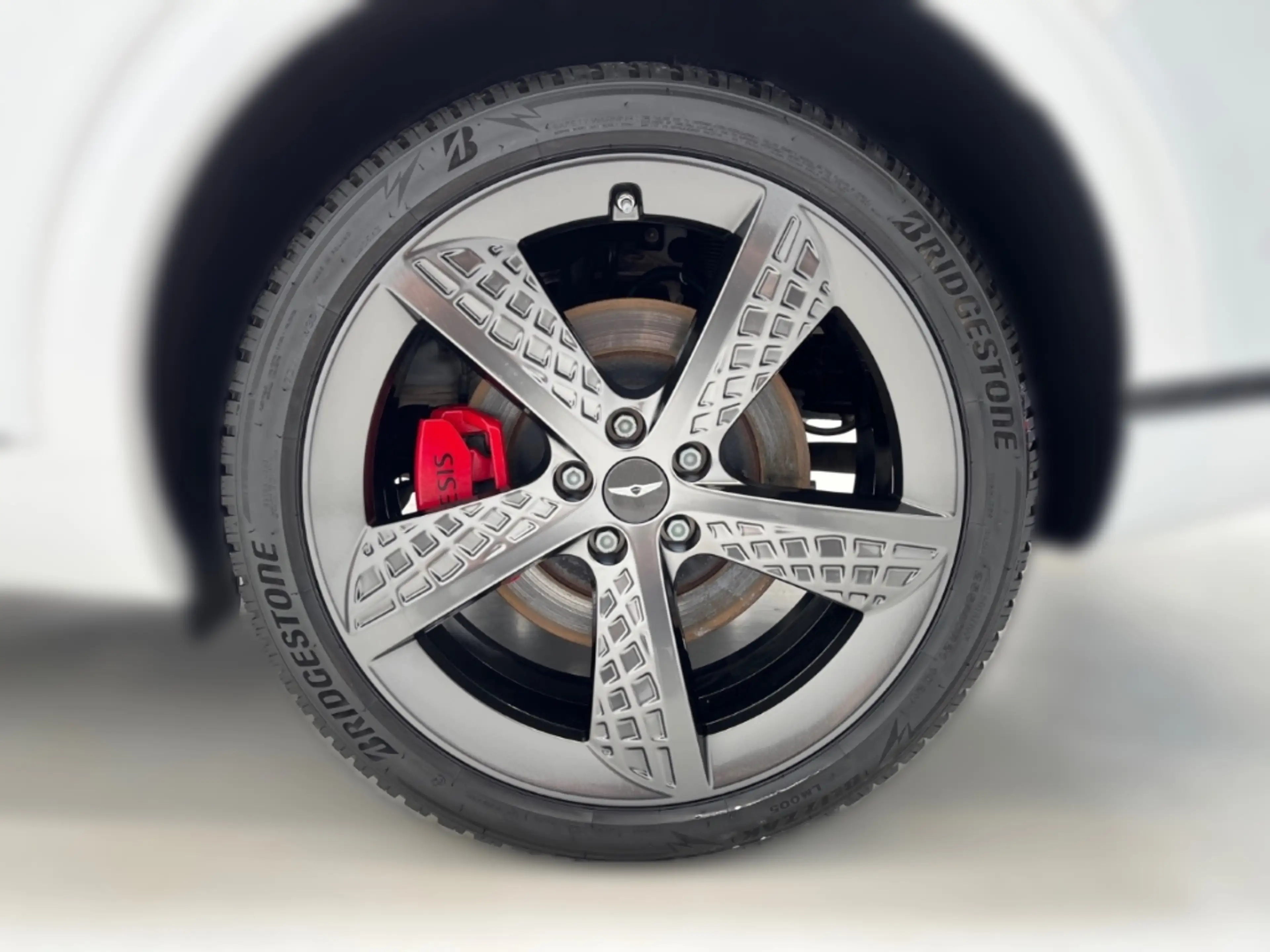 Genesis GV70 Sport 4WD AD El. Panodach Memory Sitze LED ACC El. — photo 9