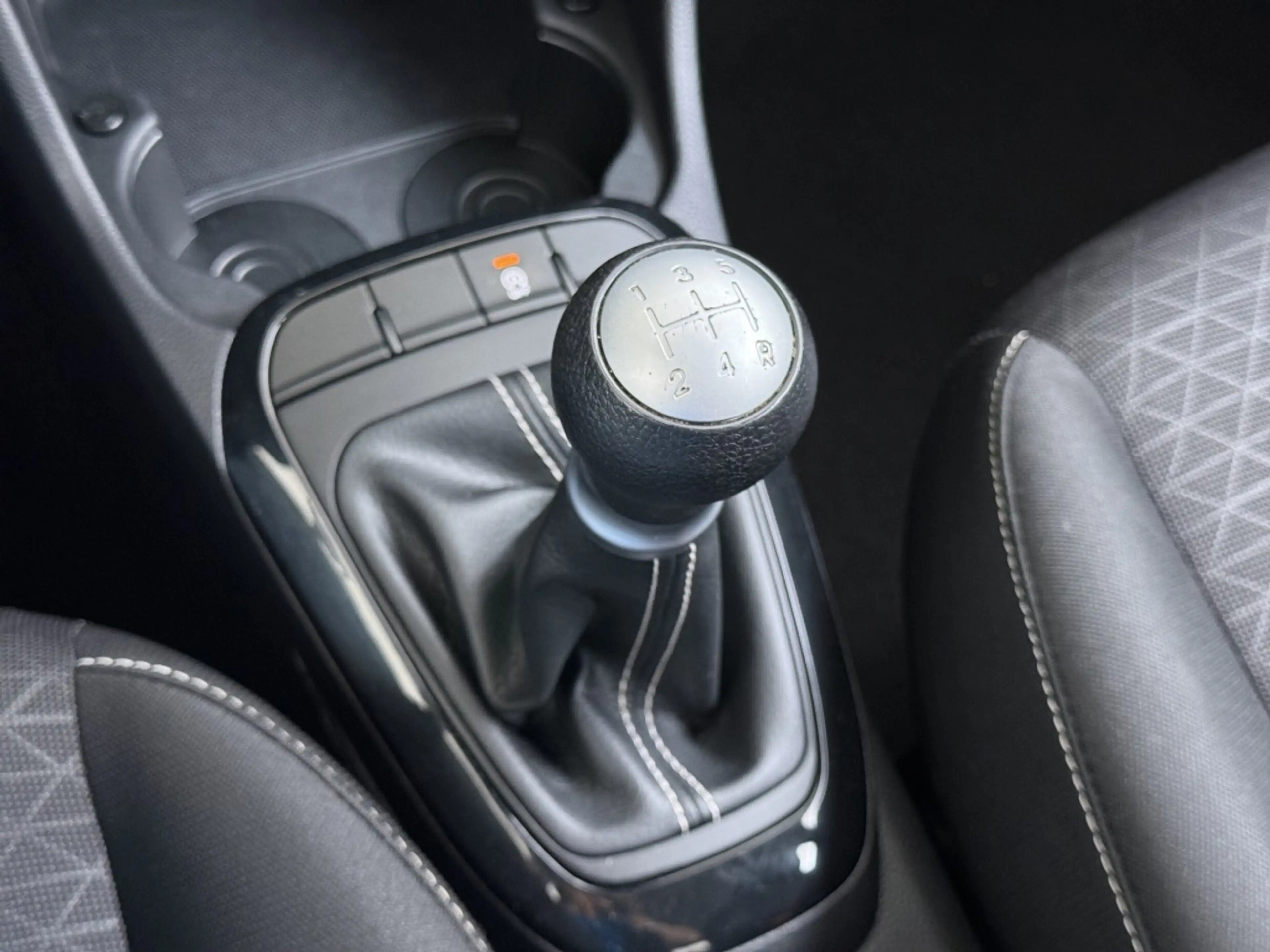 Kia Picanto 1.0 DPi ComfortLine — photo 27