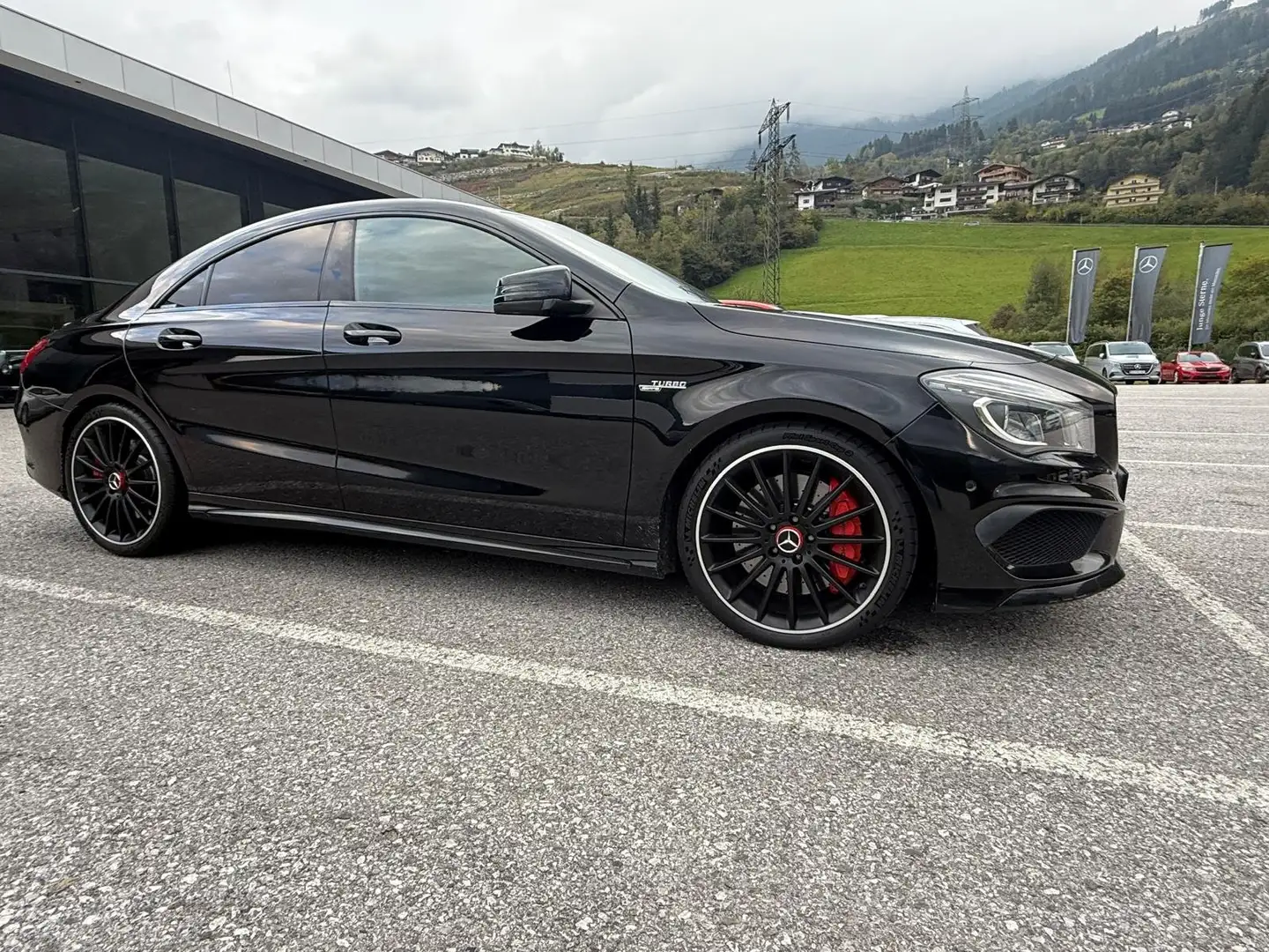 Mercedes-Benz CLA 45 AMG CLA 45 AMG 4MATIC Aut. Schwarz - 1