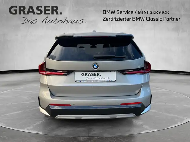 BMW X1 view 5