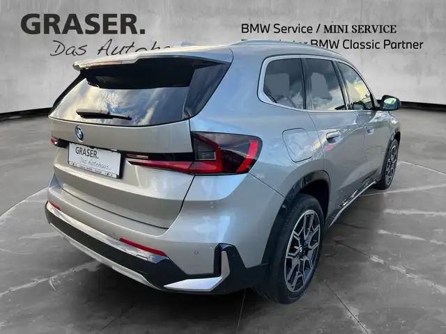 BMW X1 view 6