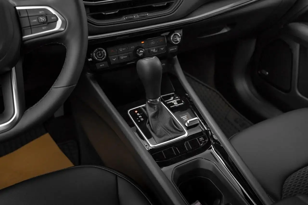 Jeep Compass снимка Jeep Compass