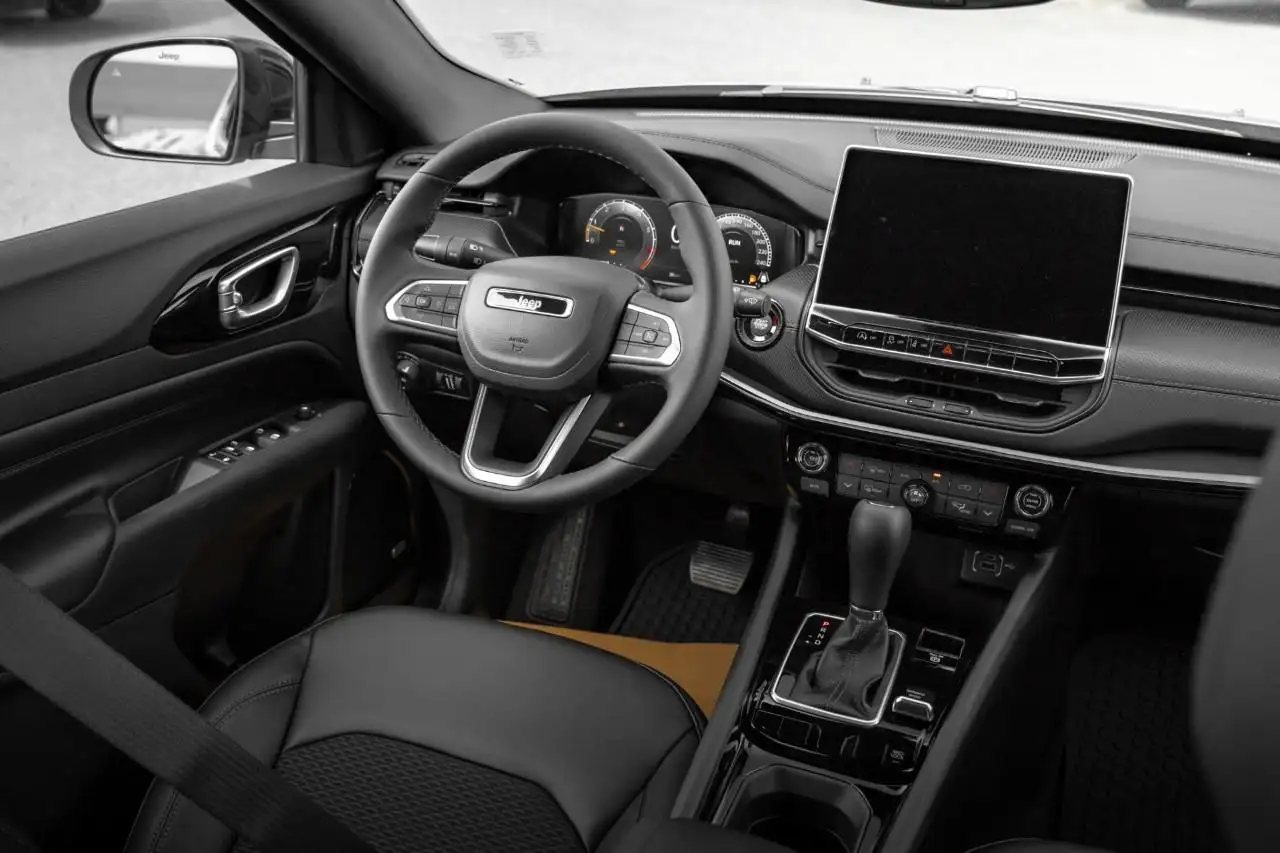 Jeep Compass снимка Jeep Compass
