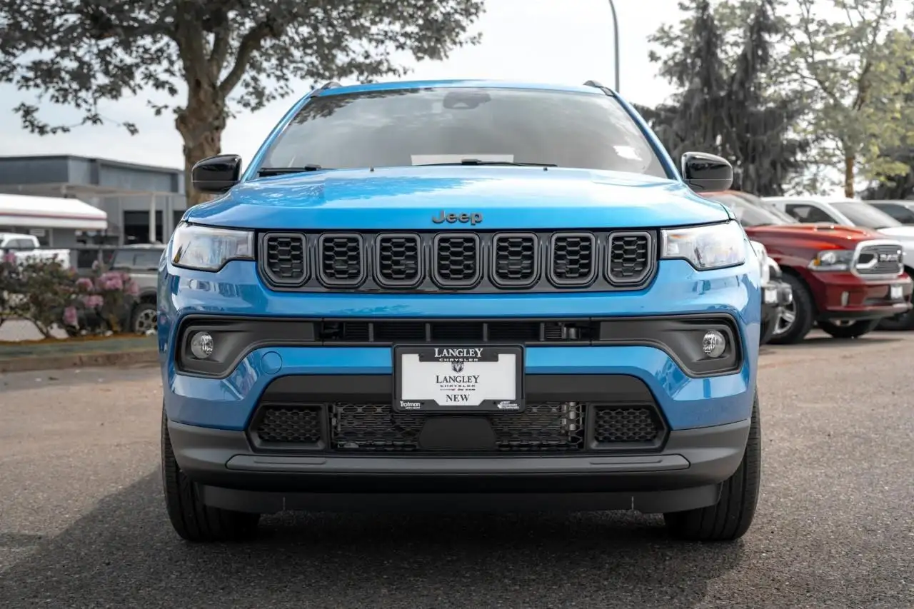 Jeep Compass снимка Jeep Compass