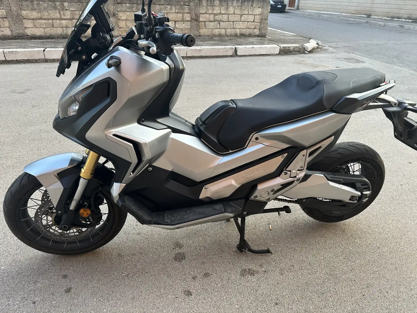 Honda X-ADV - 2