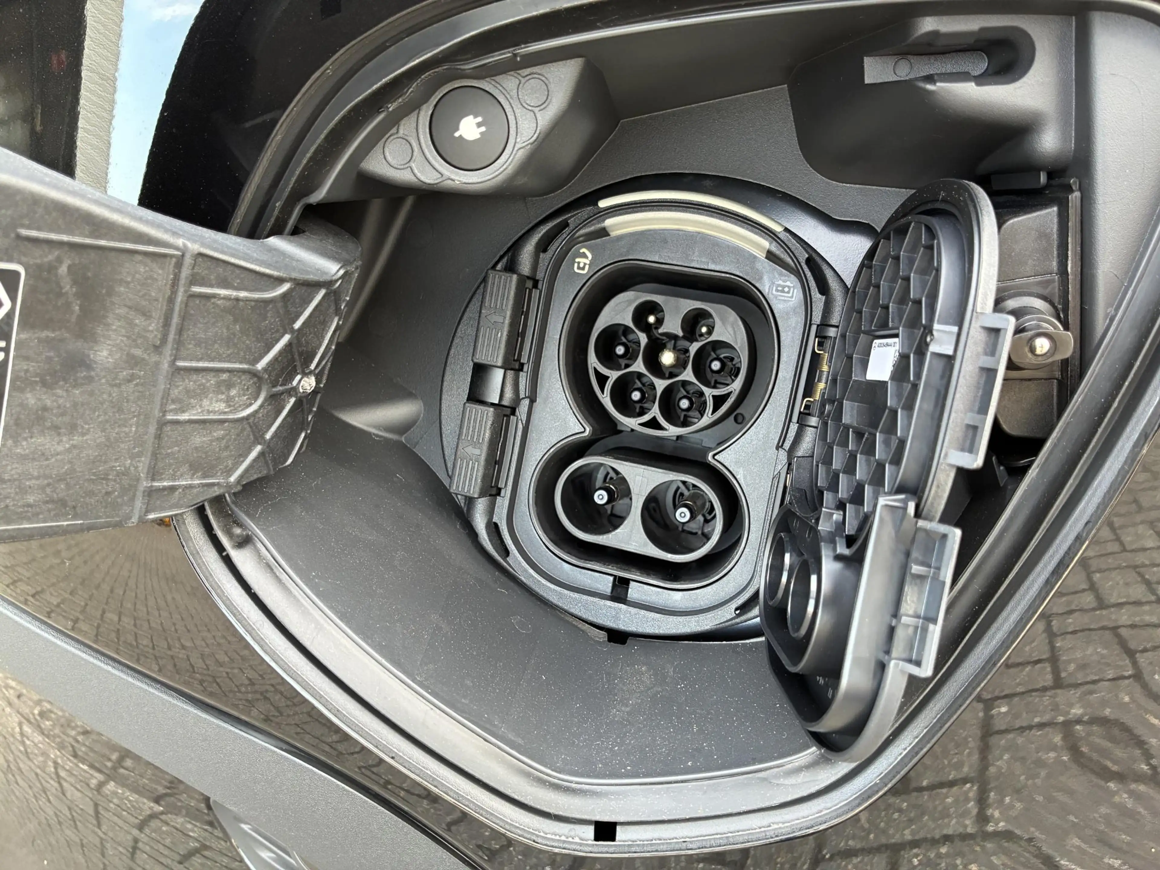 Mercedes-Benz Vito eVito 129 Dubbele Cabine Full Options L2 90 kWh | — photo 7