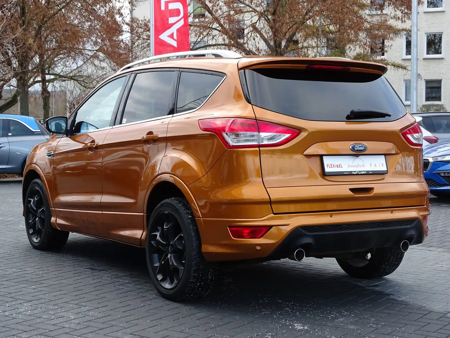 Ford Kuga 2.0 TDCi Individual Bi-Xenon AWD Panorama Orange - 2