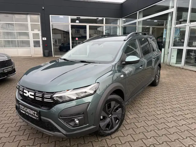Dacia Jogger Hybrid 140 Expression 7-Sitzer.