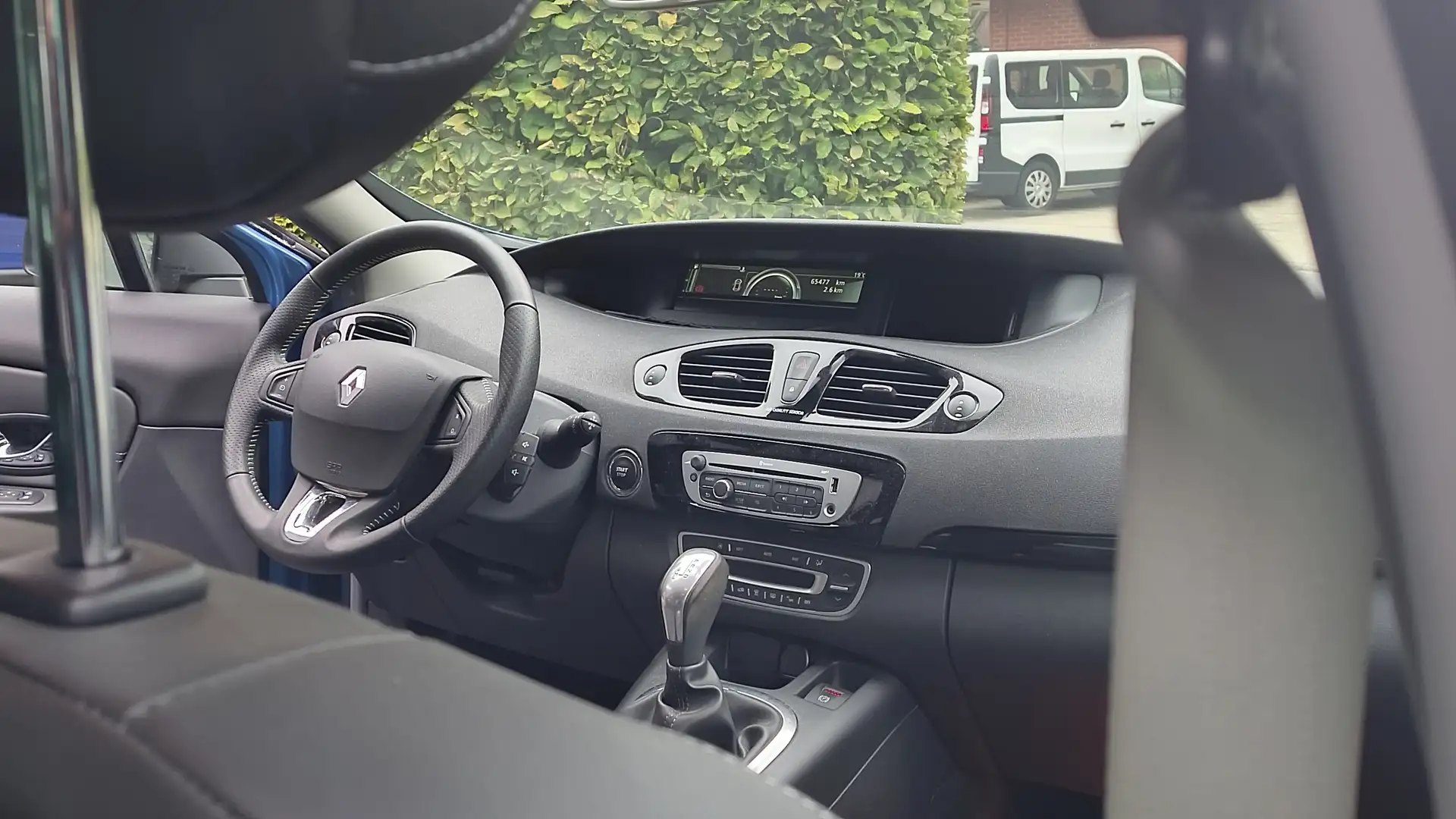 Renault Scenic BOSE Edition Blau - 2